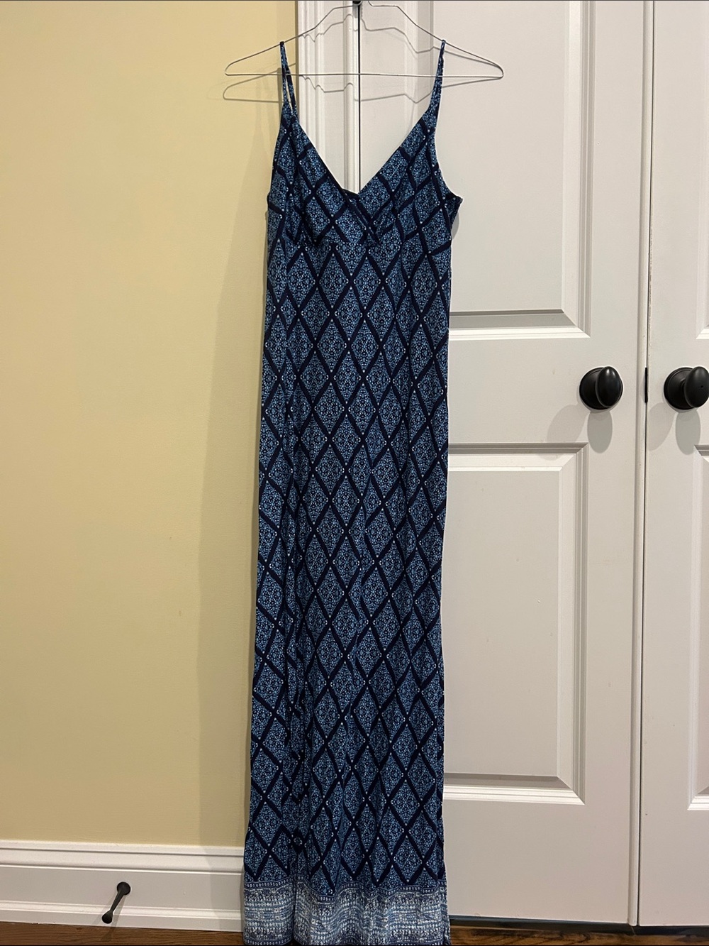 LOFT Blue Patterned Spaghetti-Strap Maxi Dress
